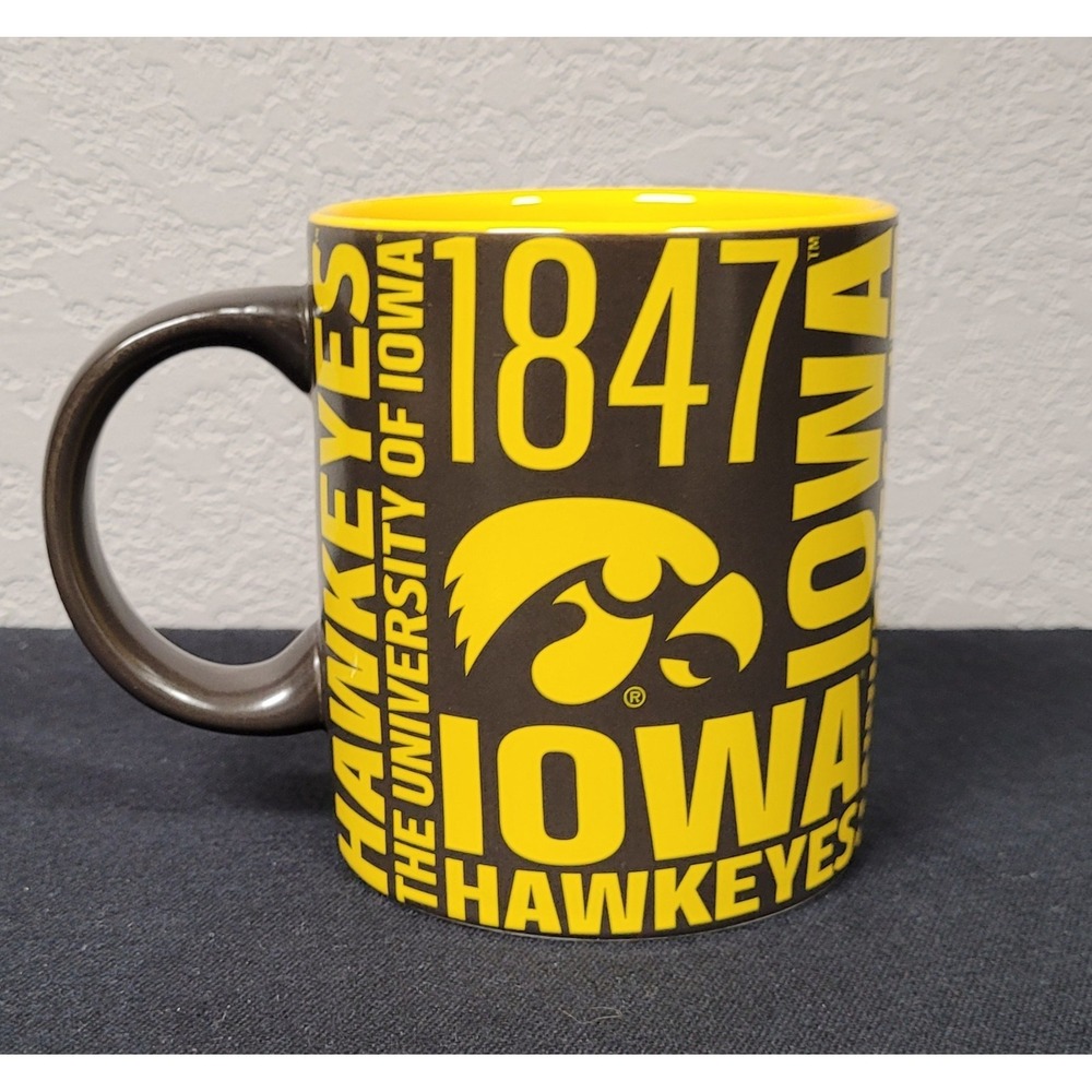 Boelter Brands Collegiate Iowa Hawkeyes Mug Coffee Mug Brown Yellow (2018)